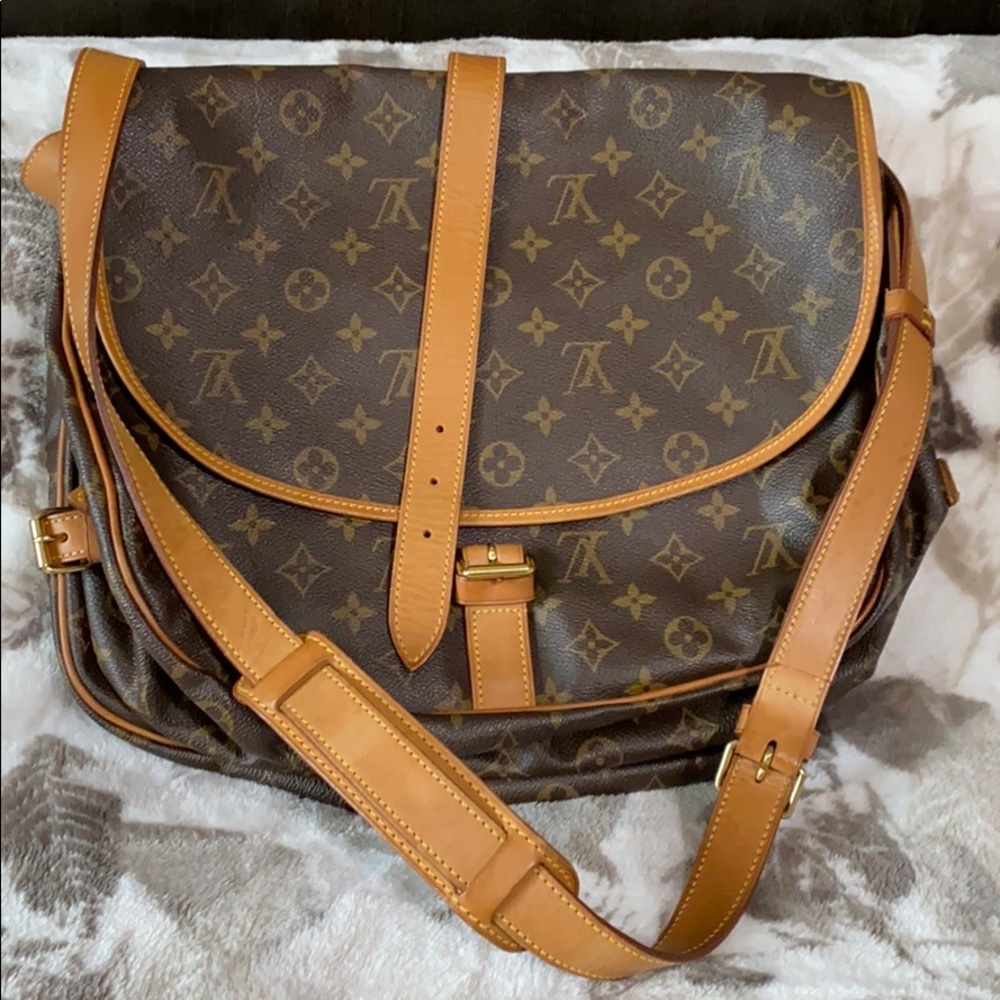 Louis Vuitton Saumur 35 Monogram Price is Firm!!!
